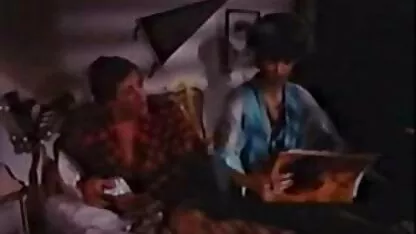 Un médecin adulte a décidé ariana grande sextape de guérir la douleur à la tête du gars avec une fellation et du sexe chaud