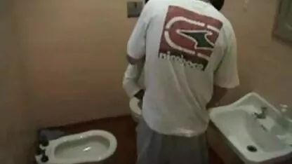 Salope impitoyablement manger une porn young hd bite