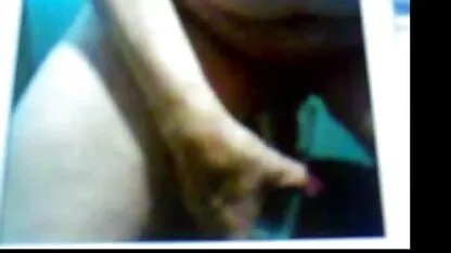 L'homme est allé vite quand l'ex xxnxfree léchant la langue anale