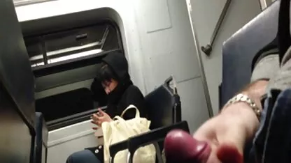 Après avoir video sexe black regardé un film porno, deux hommes et deux femmes organisent un gangbang pour vous