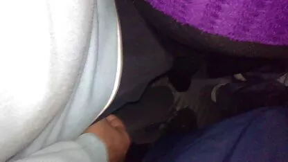 Fille russe avec de taxi porno petits seins baise un mec devant le cocu