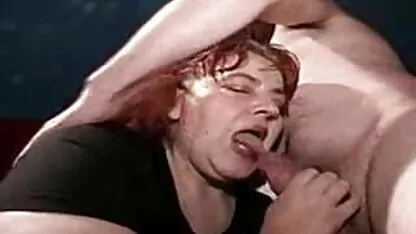 Onanisme plantureuse brune après l'école pantyhouse sex