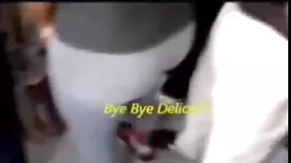 Masturbation seulement belle par sexes xxx Babe longues jambes sur le lit dans la chambre à coucher