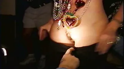 Après vous isoler dans la nature, une bite russe waptrick porno spectacle érotique belle