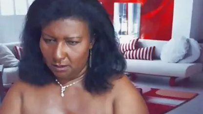 Je trouve une petite amie russe dans la salle de porn gay massage bain et baise la chaleur dans le jacuzzi