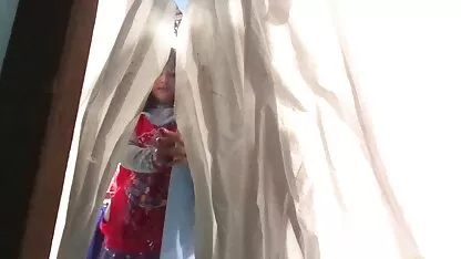 Lesbienne divertissement deux russe filles sont zooskool porn plein de luxure sur la canapé