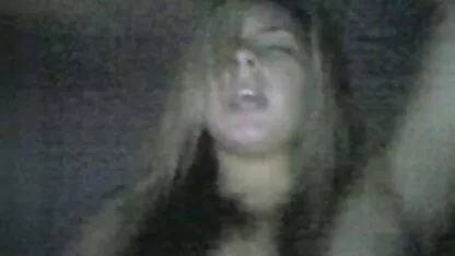 Putain de soeur femme en gay solo porn caméra cachée